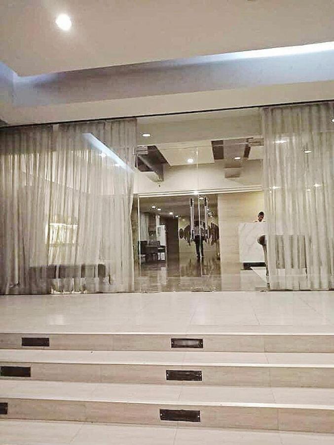 Grand Residences Studio Unit - Walking Distance To It Park Cebu Exterior photo